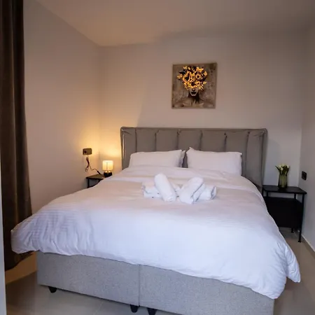St Constantine Apartamento